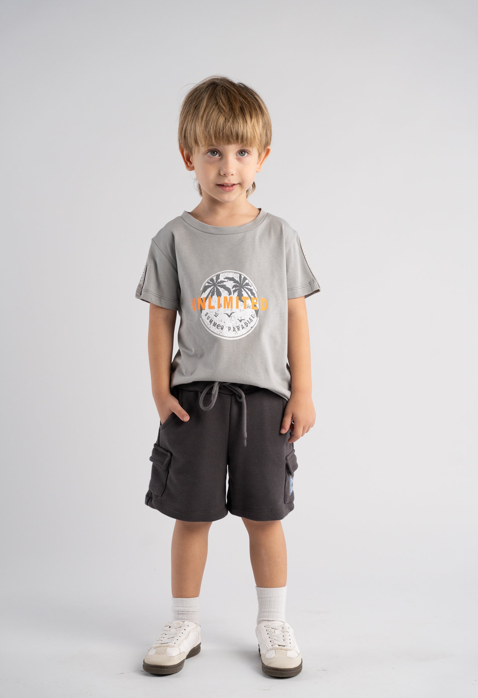 266834 Hashtag Σετ μπλούζα βερμούδα αγόρι λαδί γκρι